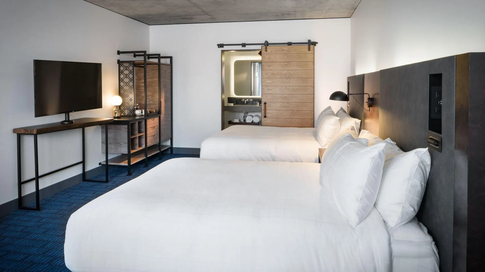 The Maven Hotel At Dairy Block Denver