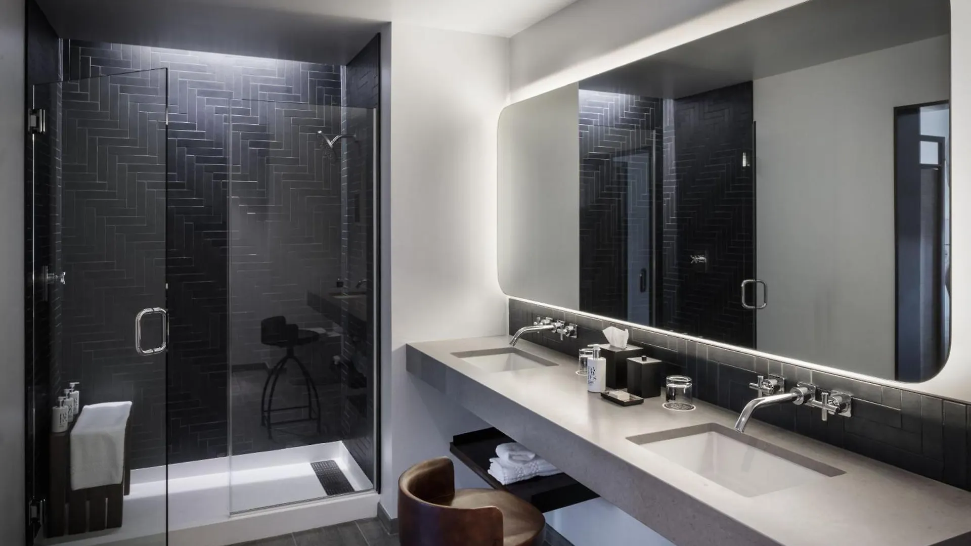 The Maven Hotel At Dairy Block Denver